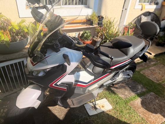 HONDA X-ADV 